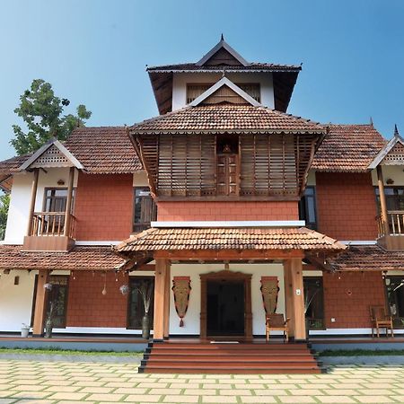 Vajra Ayurveda And Yoga Retreat Aparthotel Kochi Exterior photo